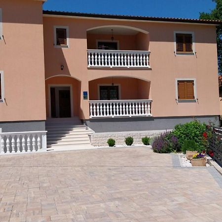 Apartmani Marica Пломин Экстерьер фото