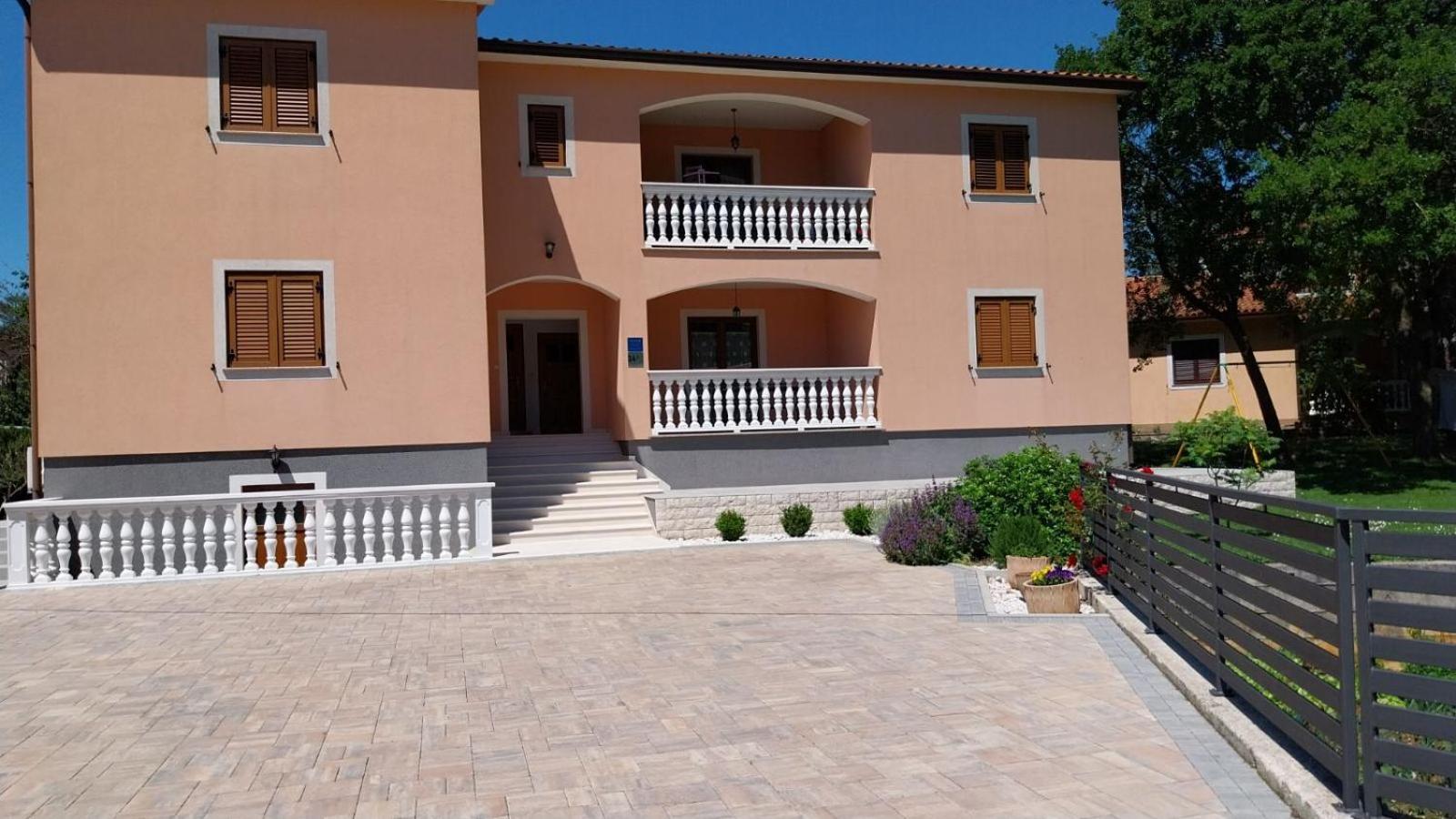 Apartmani Marica Пломин Экстерьер фото